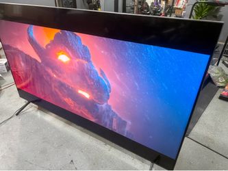 Samsung 82” TV