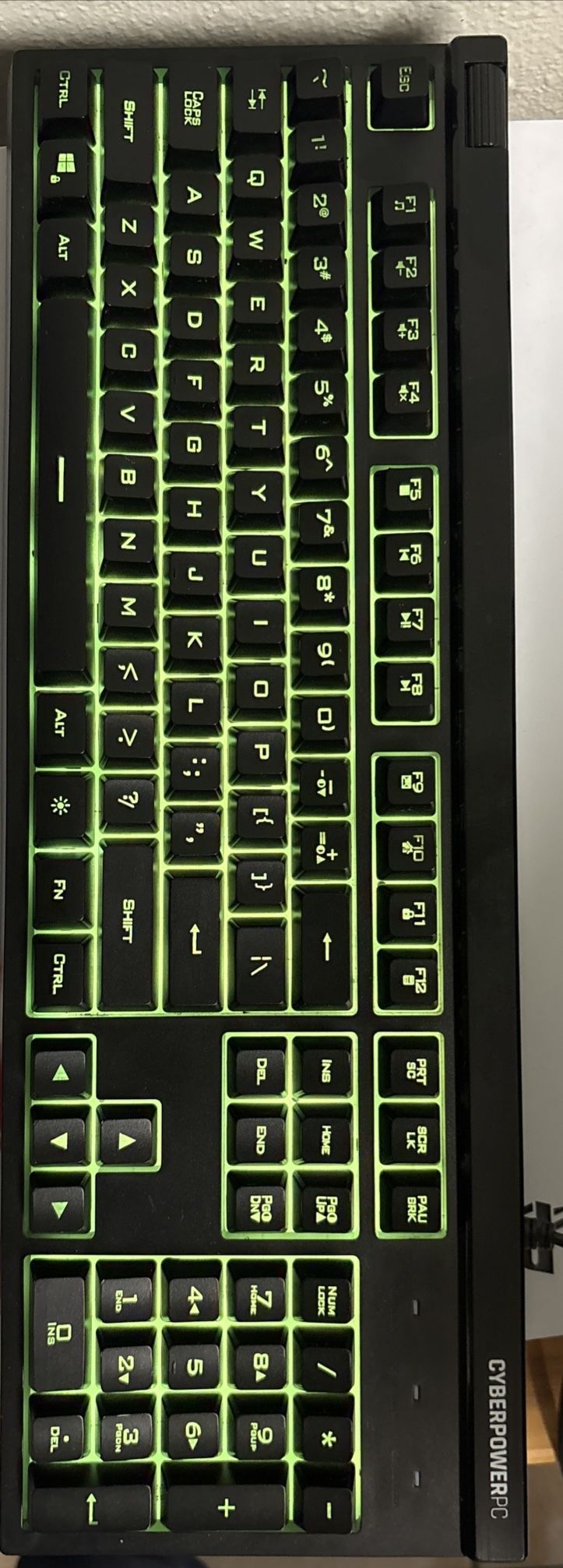 CyberPowerPC Wired Gaming Keyboard - RGB LED, Great Condition