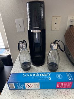 Soda stream like new $65