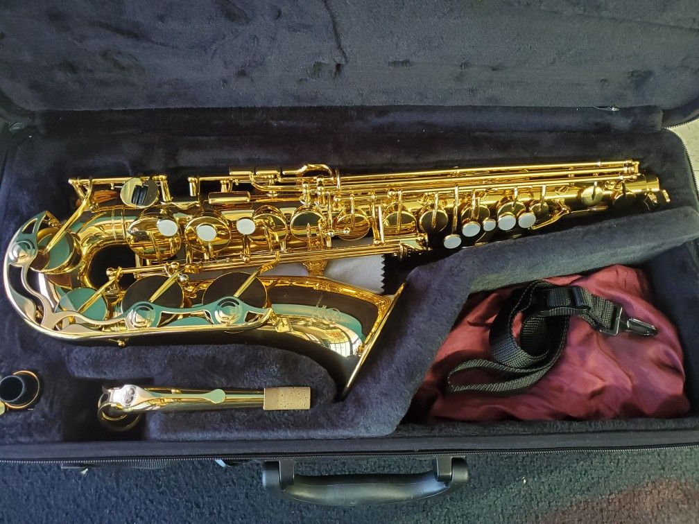 Yamaha Alto Saxophone YAS-280 Very Clean Like NEW