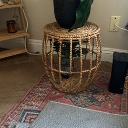 Wicker Plant Stand