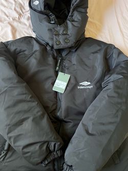 Balenciaga Coat size 2 - Medium