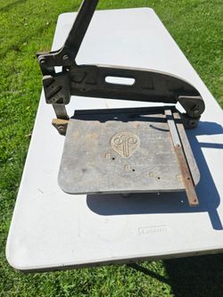 Floor cutter