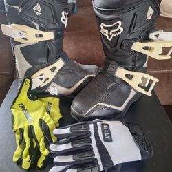 Youth FOX Motocross Boots Size 11 & Gloves