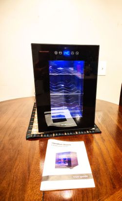 New Hamilton Beach 6 bottle wine fridge cooler