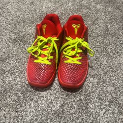 Boys Nike Shoes, Size 3