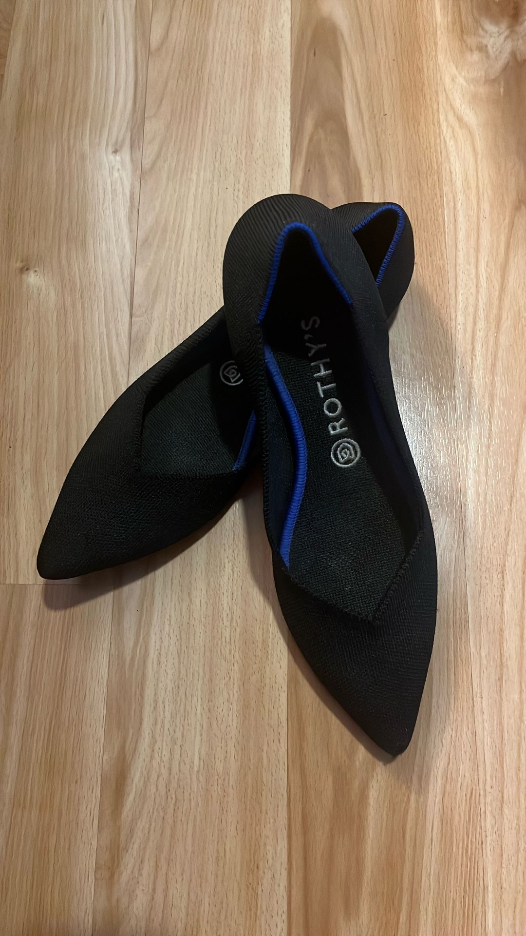 Women’s Rothy’s The Point Flat Shoes Size 10