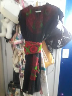 Embroidery Mexican dress size medium