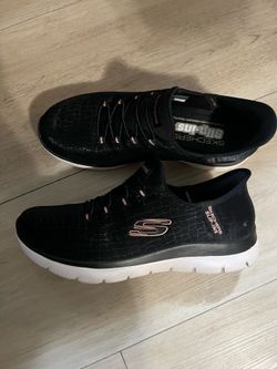 Skechers 9