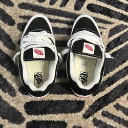Knu Skool Suede Vans Shoe