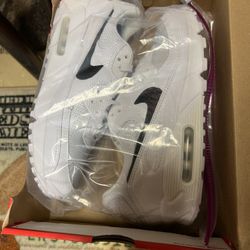 Woman’s Air Max 90  Sz 11.5. Men’s 9 1/2