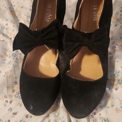 Black Heels Size 12
