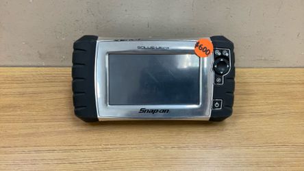 SNAP-ON SOLUS ULTRA FULL-FUNCTION SCAN TOOL.