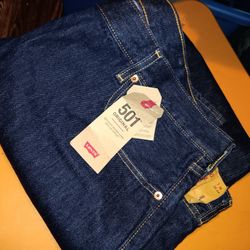 NWT  Mens LEVI'S 501 44x 32