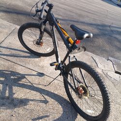 Ozark Trail mountain bike