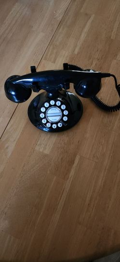 Retro Black 1930s Style Desk Phone - Microtel Push Button Landline