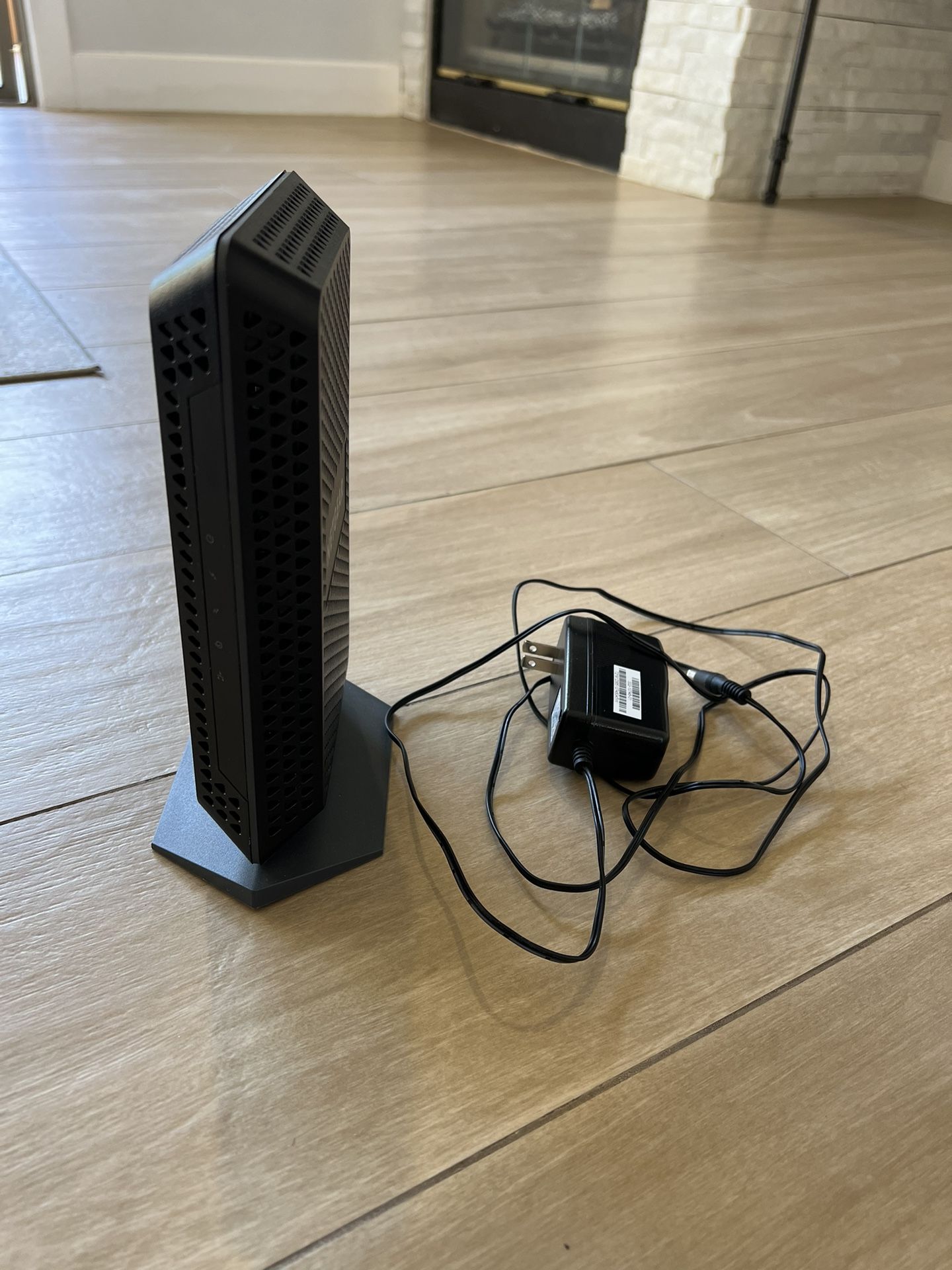 NETGEAR cable internet modem CM600