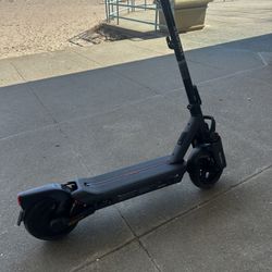 Segway Ninebot Max G3 Electric Scooter 