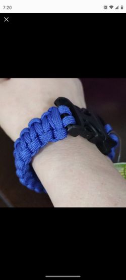 Toysmith Blue Survival Paracord Bracelet with Safety Whistle, NWT for Sale  in Miami, FL - OfferUp