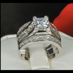 New 18k White Gold Wedding Ring Set 
