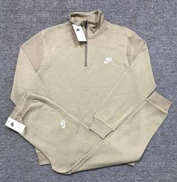 Men’s Nike Quarter Zip Sweatsuit