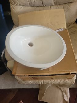 2 Undercounter Sinks