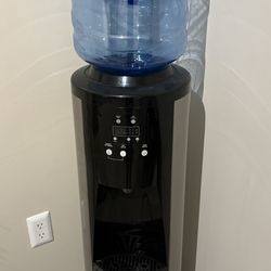 Water Dispenser 