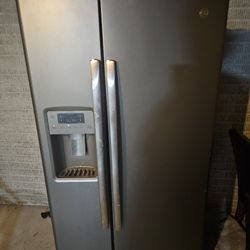 Ge Refrigerator 