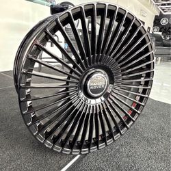 24” Multi- Spoke Wheels Gloss Black Range Rover Financing available With Tires