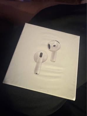 AirPods 4s 