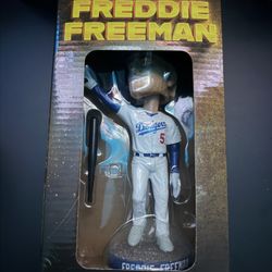 Freddy Freeman Bobblehead Walk Off 