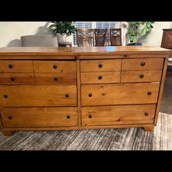 Stained Wood Bedroom Set – Classic & Sturdy  Beautiful matching bedroom set in a rich stained wood finish. Solid, well-built pieces with timeless desi