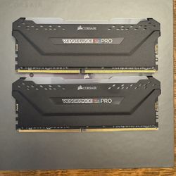 Corsair Vengeance RGB Pro 32GB (2x16GB) RAM DDR4 3600MHz CMW32GX4M2D3600C18