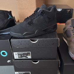 Jordan 4 Retro Black