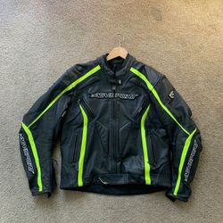 Men’s leather motorcycle jacket-great condition