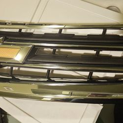 Chevy IMPALA 2014-2020 Front Bumper Upper Grill