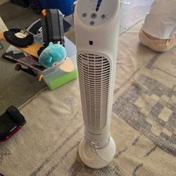 Honeywell 40" White Quiet Set Oscillating Tower Fan