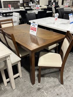 Modern Dining Room Set – Delivery & Financing!