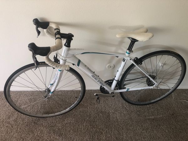 Raleigh Capri 2.0 Womenâs Bicycle for Sale for Sale in San Diego, CA - OfferUp