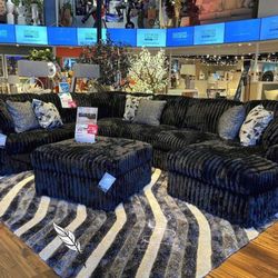 🖤Black Love 🎀$10 Payment 🤝Midnight-Madness 4-Piece Sectional with Chaise