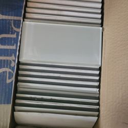 Sub Way Tile