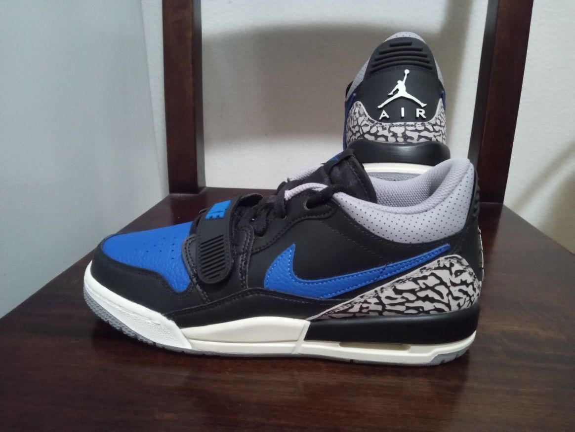 New Condition Size 6.5 Youth $70