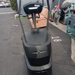 Q35e ELLIPTICAL Trainer