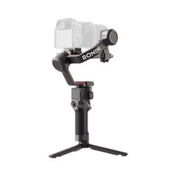 DJI RS 3 gimbal stabilizer