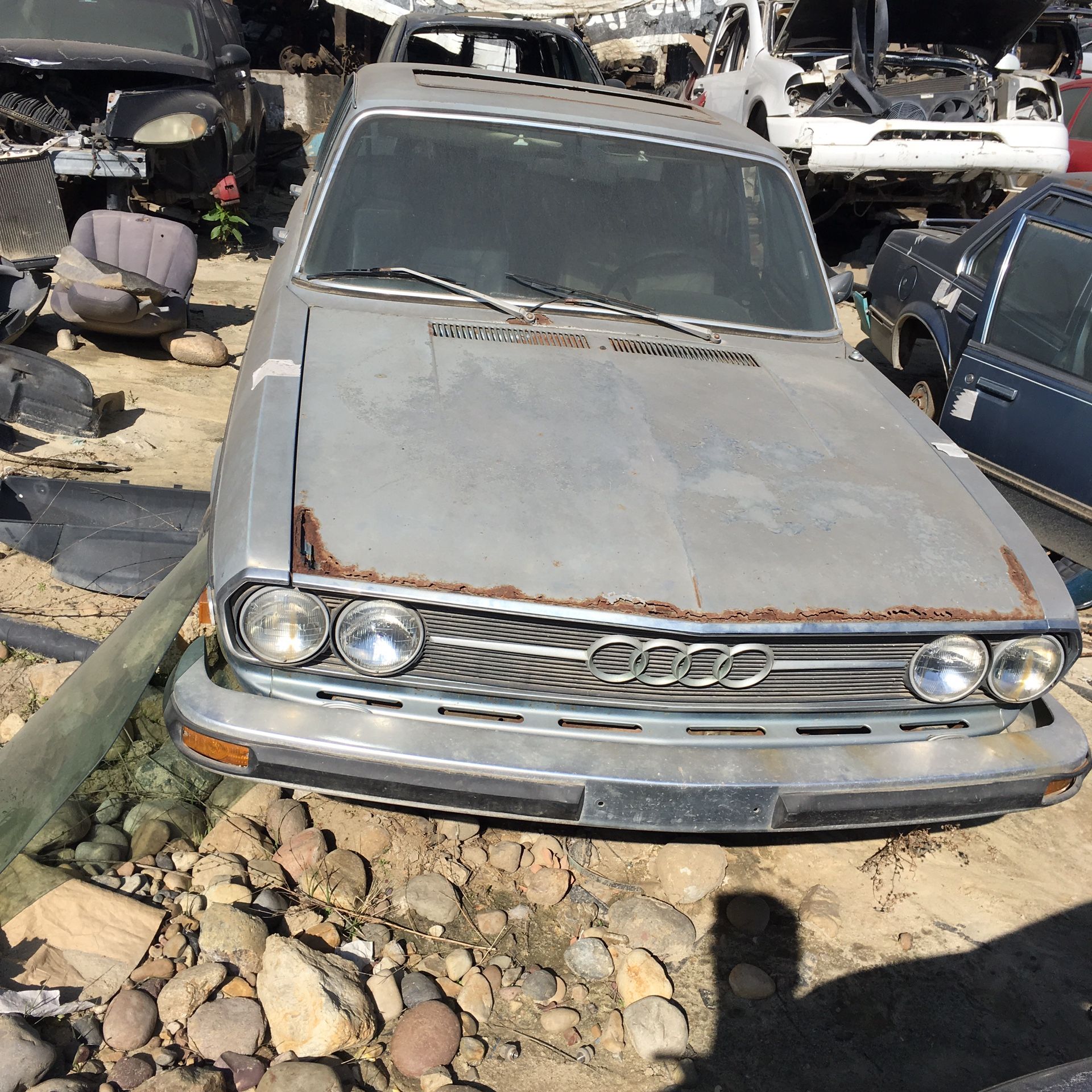 Audi 100ls for parts