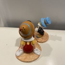 Pinocchio And Jiminy Cricket  Disney Collectibles 