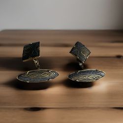 Vintage Spain Damascene Gold And Black Cufflinks 