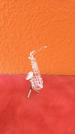 Swarvoski Saxaphone w Stand