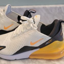 Nike Air Max 270 - Lightly Worn