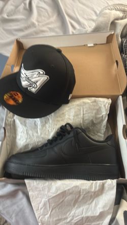 4th of July fit hmu fresh air forces size 11 and new fitted size 7 1/8 for $100 today hmu